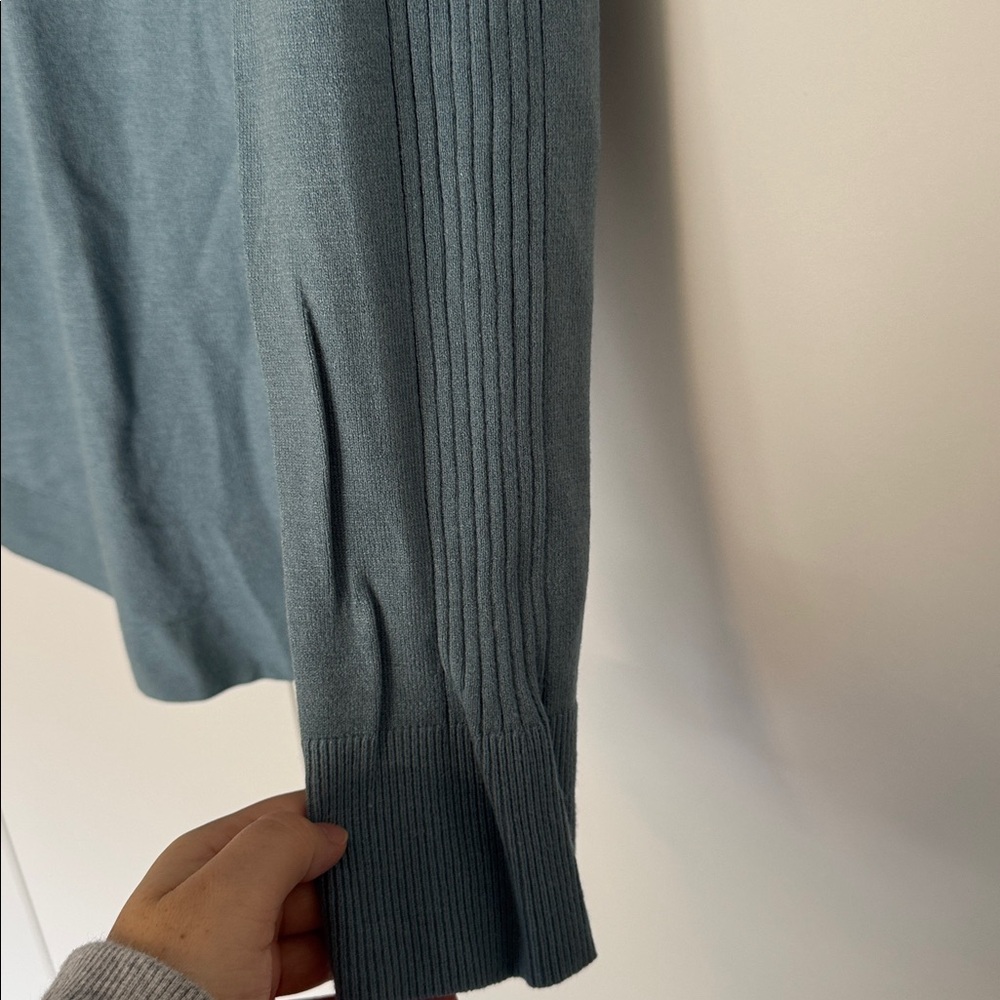 Pink Clover Teal Knit Sweater - Picture 9 of 11